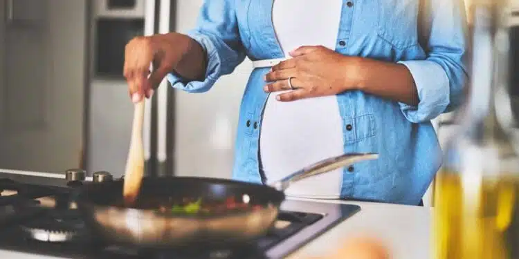 Les aliments à privilégier pendant la grossesse pour une peau éclatante